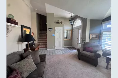 944 E Bernay Cir, Sandy, UT 84094 - Photo 28