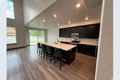 1867 W 2135 S, Woods Cross, UT 84087 - Photo 6