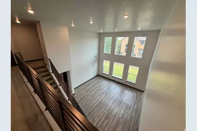 1867 W 2135 S, Woods Cross, UT 84087 - Photo 16