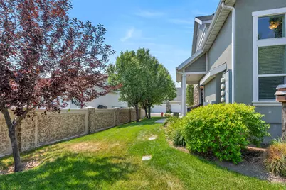 1898 W Trail Heights Dr S, Riverton, UT 84065 - Photo 16