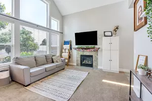1898 W Trail Heights Dr S, Riverton, UT 84065 - Photo 2
