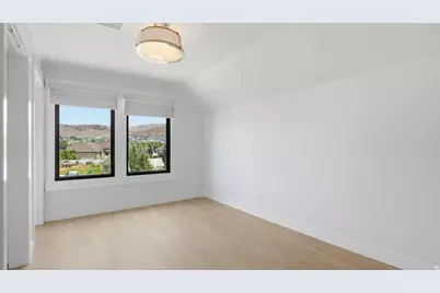 2038 E Ranch Dr, Eagle Mountain, UT 84005 - Photo 30