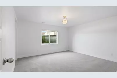 2038 E Ranch Dr, Eagle Mountain, UT 84005 - Photo 32
