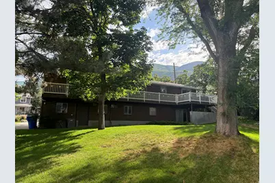 236 E Oak Ln S, Farmington, UT 84025 - Photo 2