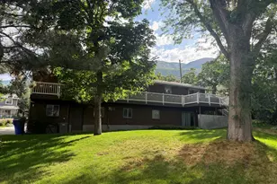 236 E Oak Ln S, Farmington, UT 84025 - Photo 2