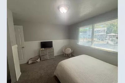 236 E Oak Ln S, Farmington, UT 84025 - Photo 16