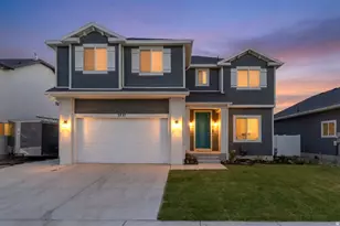 3737 N Deepwater Dr, Eagle Mountain, UT 84005 - Photo 2