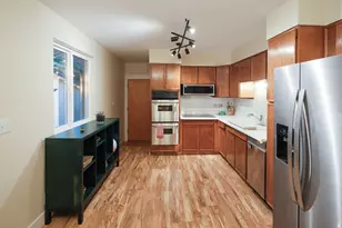 521 E 1650 S, Bountiful, UT 84010 - Photo 12