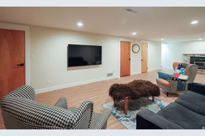 521 E 1650 S, Bountiful, UT 84010 - Photo 30