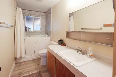 521 E 1650 S, Bountiful, UT 84010 - Photo 16