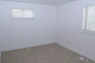362 W 985 N, Sunset, UT 84015 - Photo 10