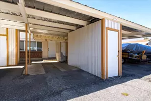 1342 E Sudbury Ave, Sandy, UT 84093 - Photo 2