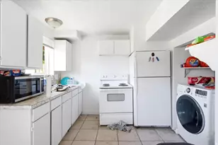 1342 E Sudbury Ave, Sandy, UT 84093 - Photo 14