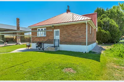 9074 N 11600 W, Penrose, UT 84337 - Photo 6
