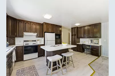3133 E Evergreen Ave S, Millcreek, UT 84109 - Photo 8