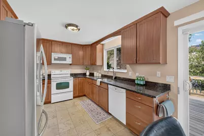9545 S Robins Way, Sandy, UT 84094 - Photo 6