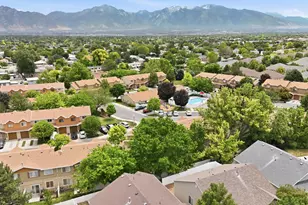 6714 S Pines Way, West Jordan, UT 84084 - Photo 22