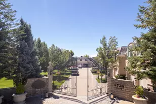 2726 E Wasatch Dr, Salt Lake City, UT 84108 - Photo 26