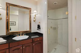 2726 E Wasatch Dr, Salt Lake City, UT 84108 - Photo 38