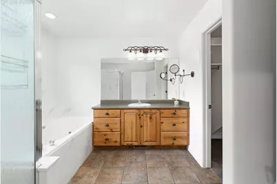 807 W 2240 N, Pleasant Grove, UT 84062 - Photo 22