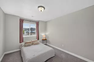 846 W Wellington Ave, North Salt Lake, UT 84054 - Photo 18