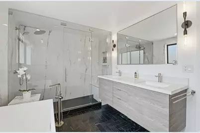 2199 S Scenic Dr, Salt Lake City, UT 84109 - Photo 18