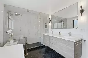 2199 S Scenic Dr, Salt Lake City, UT 84109 - Photo 18