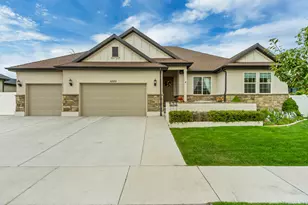 6372 N Davis Knolls Dr, Eagle Mountain, UT 84005 - Photo 2