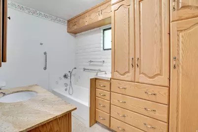 4765 S Haven Estates Dr, Daniel, UT 84032 - Photo 14