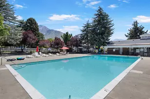 2199 E Carriage Ln, Salt Lake City, UT 84117 - Photo 2