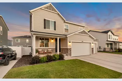 209 W Willet Dr, Salem, UT 84653 - Photo 2