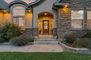 203 N 2925 W, West Point, UT 84015 - Photo 2