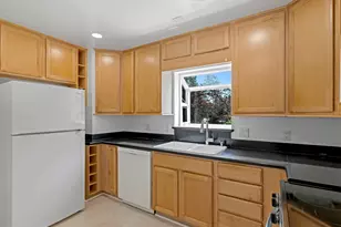 2830 S 2300 E, Salt Lake City, UT 84109 - Photo 10
