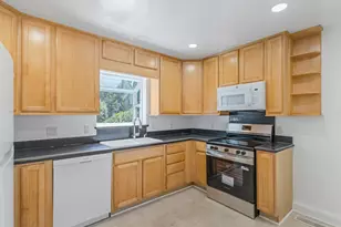 2830 S 2300 E, Salt Lake City, UT 84109 - Photo 12