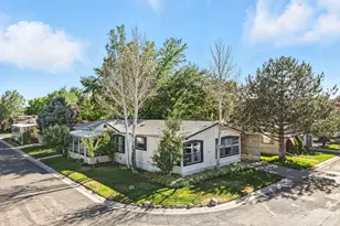 264 E Jordan View Dr, Sandy, UT 84070 - Photo 1