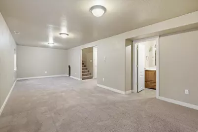 1040 N 130 W #100, Logan, UT 84341 - Photo 24
