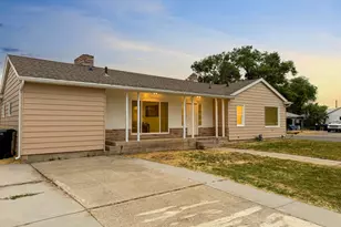 912 S Main St, Garland, UT 84312 - Photo 2