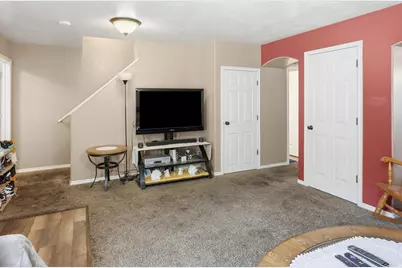 826 E 760 N, Ogden, UT 84404 - Photo 6