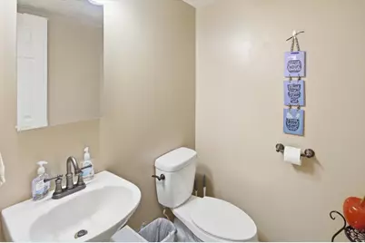 826 E 760 N, Ogden, UT 84404 - Photo 16