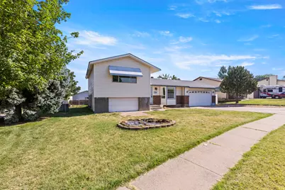 2898 W 4425 S, Roy, UT 84067 - Photo 2
