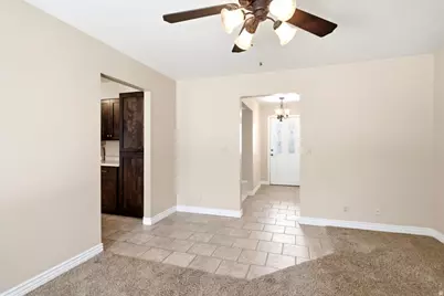 330 Pin Oak Ln W, Kaysville, UT 84037 - Photo 4