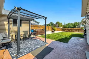 6902 S Lynaria Ct, West Jordan, UT 84081 - Photo 22
