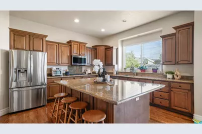 710 N 1580 E, Lehi, UT 84043 - Photo 30