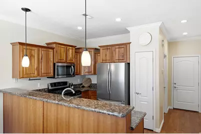 42 S 1460 W, Pleasant Grove, UT 84062 - Photo 10