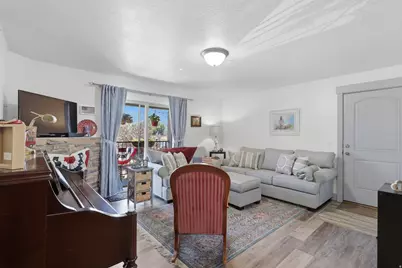 1045 S 1700 W #1123, Payson, UT 84651 - Photo 4