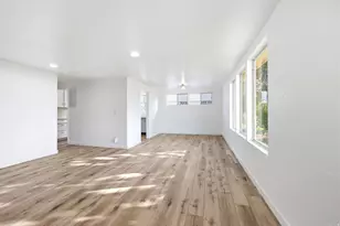 2837 S Davis Blvd E, Bountiful, UT 84010 - Photo 8