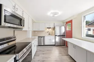 2837 S Davis Blvd E, Bountiful, UT 84010 - Photo 10