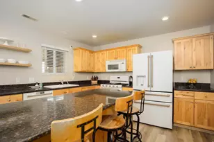 1952 S 725 E, Clearfield, UT 84015 - Photo 10