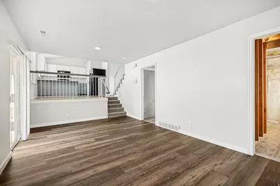 5529 Ridge Hollow Way, Kearns, UT 84118 - Photo 10