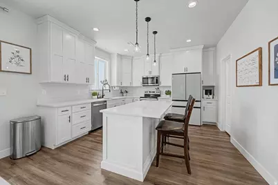 9822 N Bridge St, Eagle Mountain, UT 84005 - Photo 8
